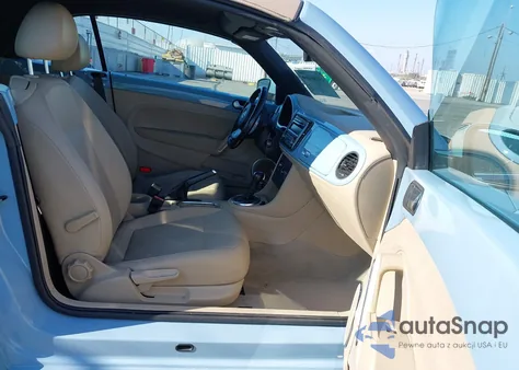 2013 Volkswagen Beetle 2.5L z USA, uszkodzony, nr VIN 3VW5P7AT9DM831631